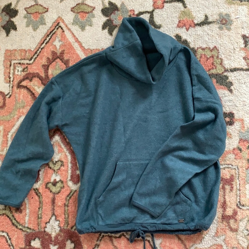 Fleece sweater